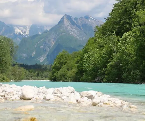 Bruna Vucic 3* Bovec